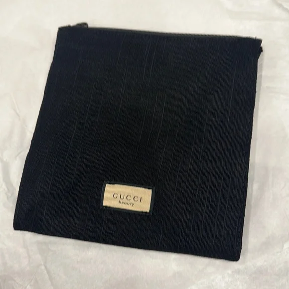 Gucci bag pouch - Picture 2 of 6